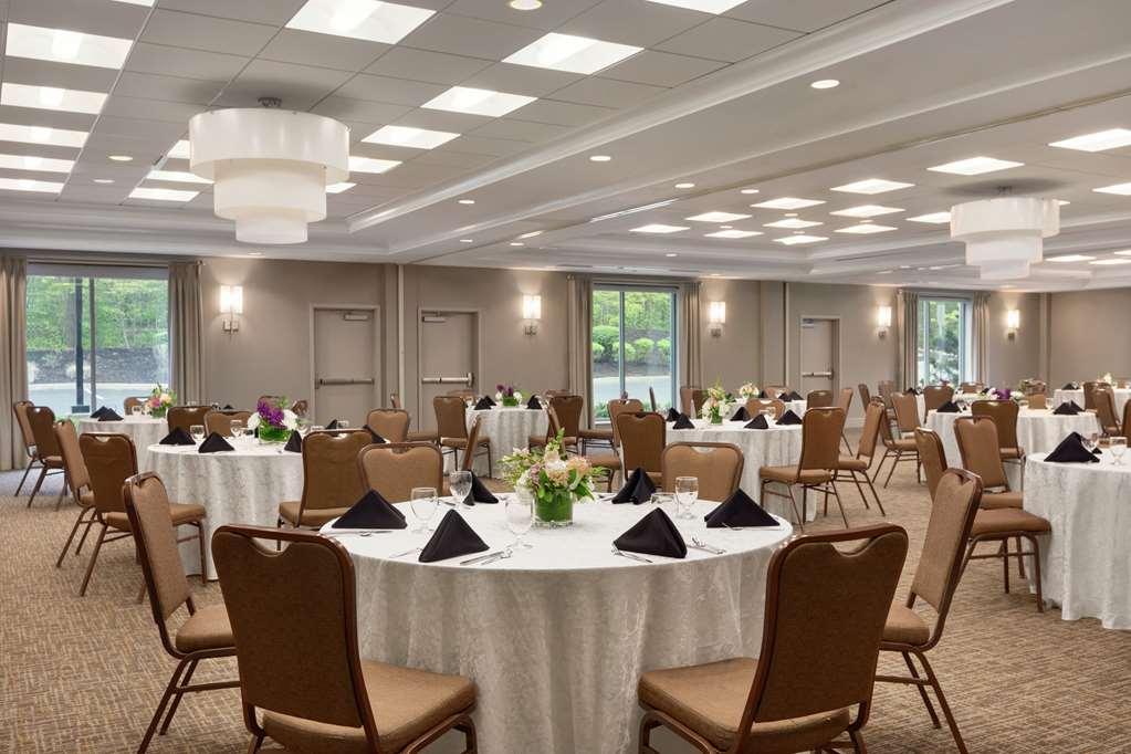 Hilton Garden Tampa East Brandon Hotel 3*